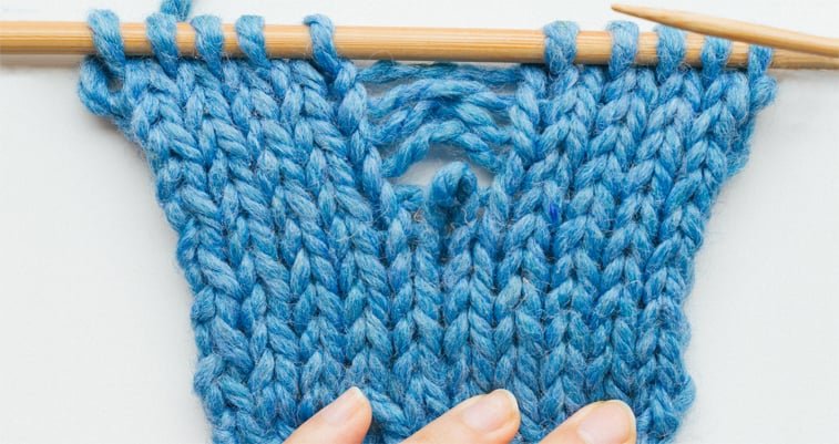 how to fix a dropped stitch