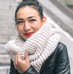 how to knit a scarf for beginners