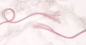 How to Join Yarn with the Spit Splice - Sheep and Stitch